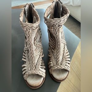 Freebird booties Size 6
